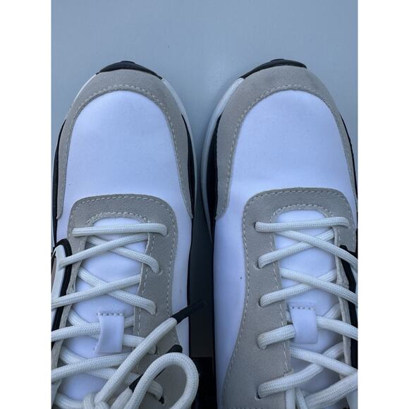 KARL LAGERFELD PARIS Coty Choupette Logo Sneakers Size 7 White Cat Patches - Picture 13 of 13